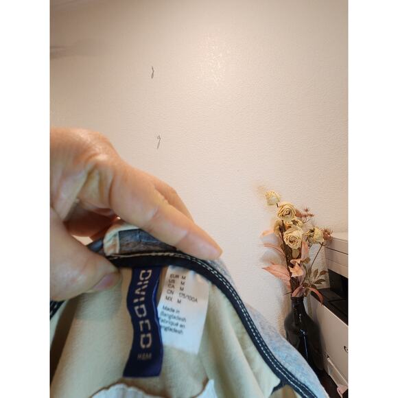 H&M Divided Beige Hooded‎ Jacket Size M Lightweight Casual Parka Style - Picture 5 of 5